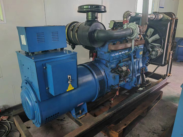 西藏100kW柴油发电机组使用多级机油有哪些优缺点？